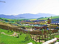Na tu spoustu konstrukc� jsme se d�vali jen z d�lky - snad p��t�.